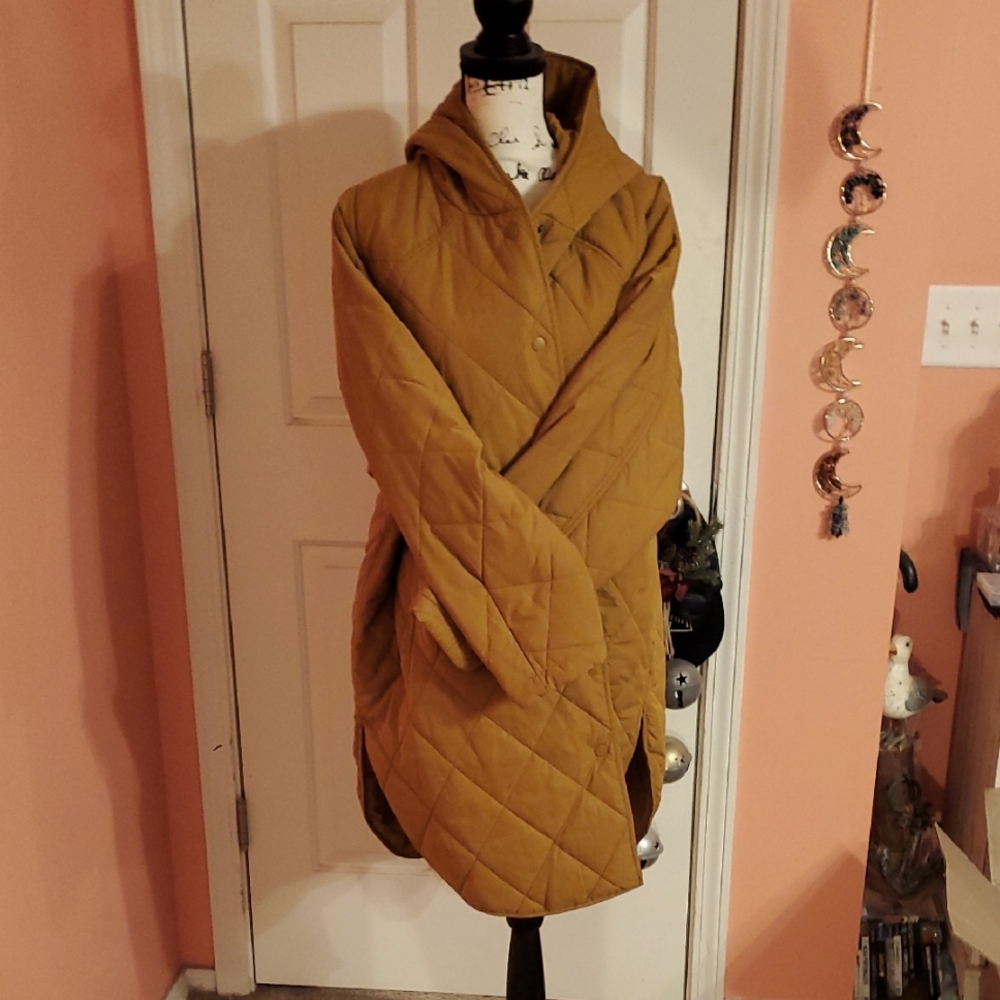 Calia Puffer Jacket with Oversized Collar And Hood
